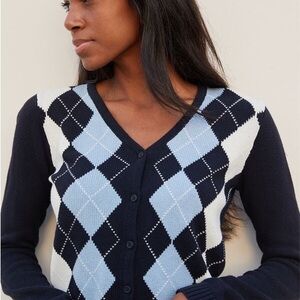 Brandy Melville Navy and Light Blue Argyle Cardigan